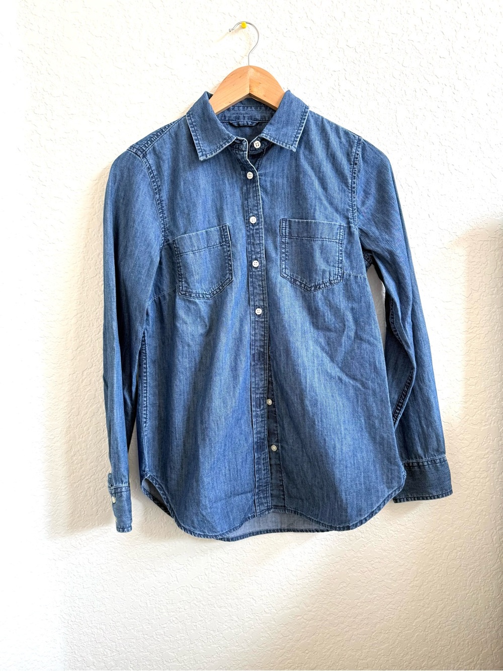 Talbots Classic Blue Denim Button-Up Shirt Blouse XS